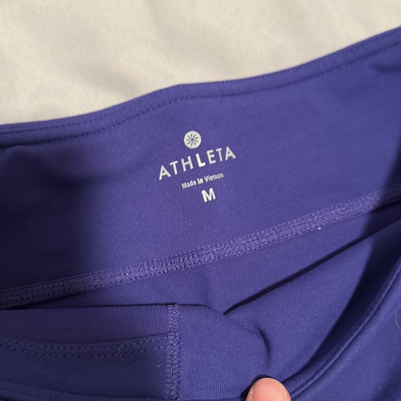 Athleta biker spandex shorts - Picture 2 of 4